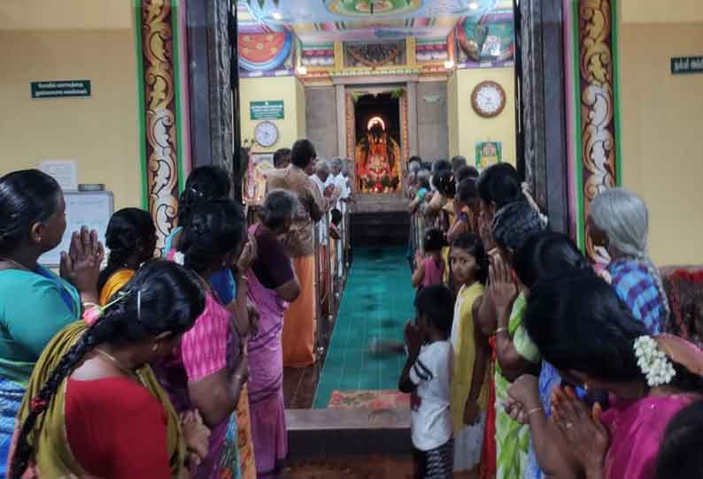 சங்கடகர சதுர்த்தியையொட்டி விநாயகர் கோவில்களில் சிறப்பு பூஜை சங்கடகர சதுர்த்தியையொட்டி விநாயகர் கோவில்களில் சிறப்பு பூஜை