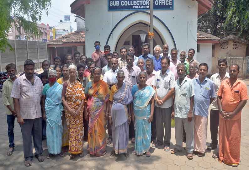 வணிக வளாகம் கட்டுவதாக புகார் திருவிக மார்க்கெட்டை இடிக்க கூடாது