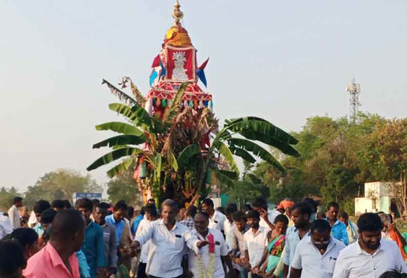 நத்த அள்ளியில் காளியம்மன் கோவில் தேரோட்டம்