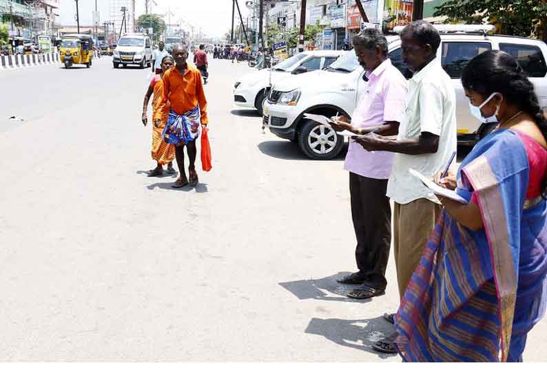 மாநில நெடுஞ்சாலைகளில்  சாலை மேம்பாட்டு பணிக்காக வாகன போக்குவரத்து கணக்கெடுப்பு பணி