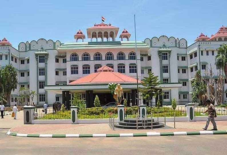 போலி ஆவணங்கள் தொடர்பான வழக்கு - நடிகர் தனுஷுக்கு ஐகோர்ட் மதுரைக்கிளை நோட்டீஸ்