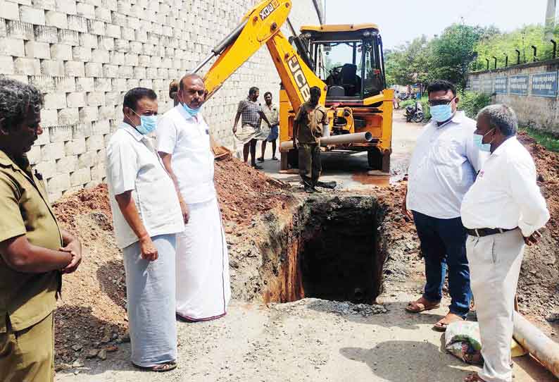 உடைந்த குடிநீர் குழாய் சீரமைப்பு