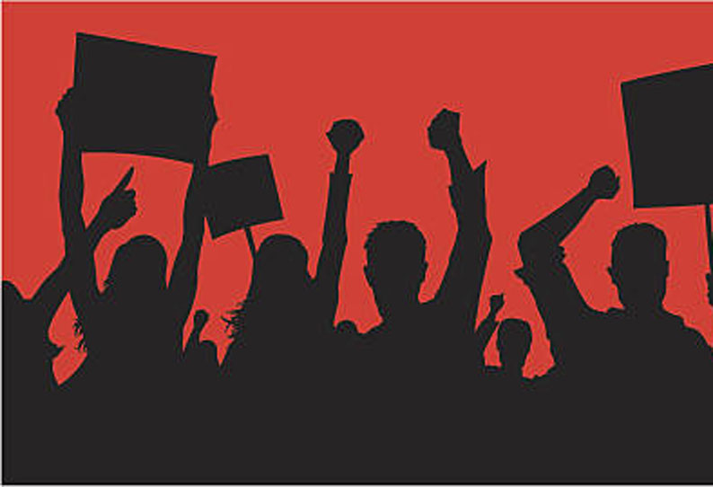 விவசாயிகள் 5-வது நாளாக காத்திருப்பு போராட்டம் விவசாயிகள் 5-வது நாளாக காத்திருப்பு போராட்டம்