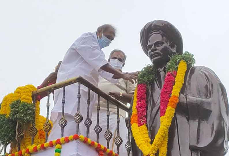 நினைவுநாளையொட்டி சிங்காரவேலர் சிலைக்கு மாலை அணிவித்து மரியாதை