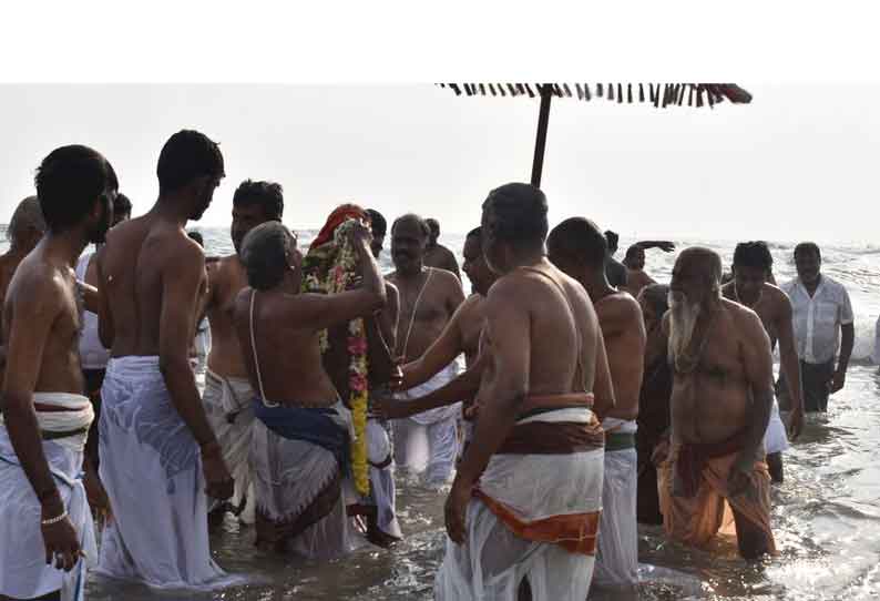 பரிமள ரங்கநாதப்பெருமாளுக்கு தீர்த்தவாரி