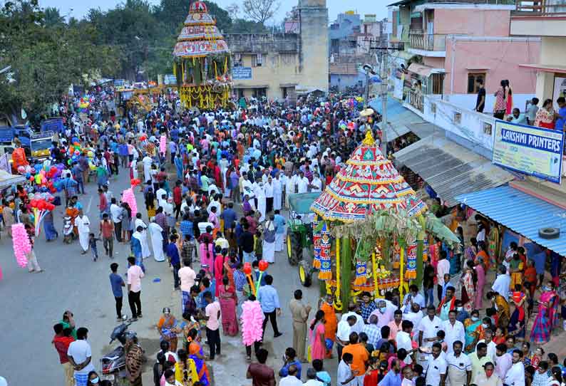 பத்ரகாளியம்மன் கோவில் பெரிய தேரோட்டம்