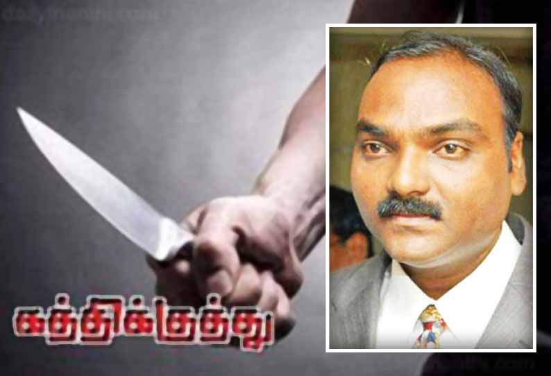 செல்போனில் விளையாடியதை கண்டித்ததால் ஆத்திரம்: வகுப்பறையில் ஆசிரியருக்கு சரமாரி கத்திக்குத்து