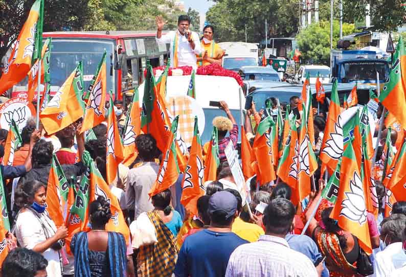 ‘தி.மு.க. கோட்டையில் ஓட்டை போடும் வேலையை பா.ஜ.க. தொடங்கி விட்டது’ - அண்ணாமலை பரபரப்பு பேச்சு