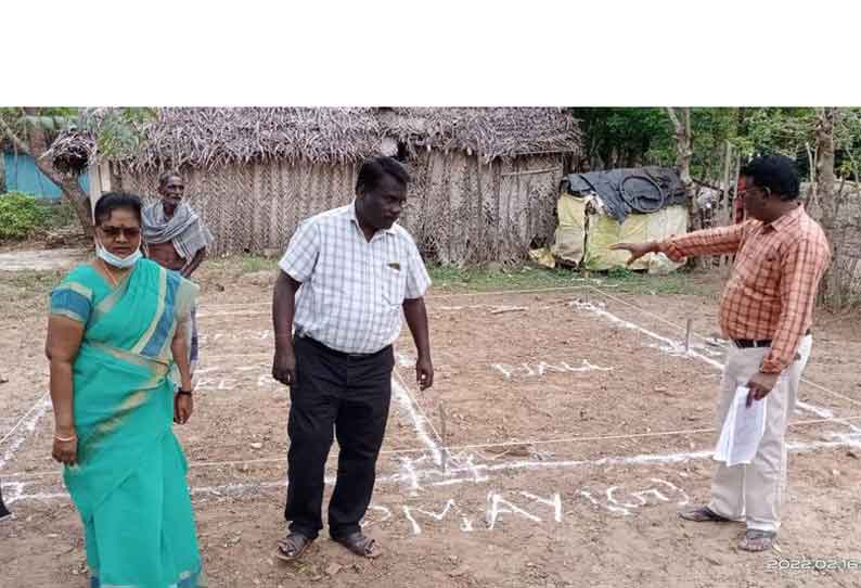 கான்கிரீட் வீடுகள் கட்டும் பணி தொடக்கம்