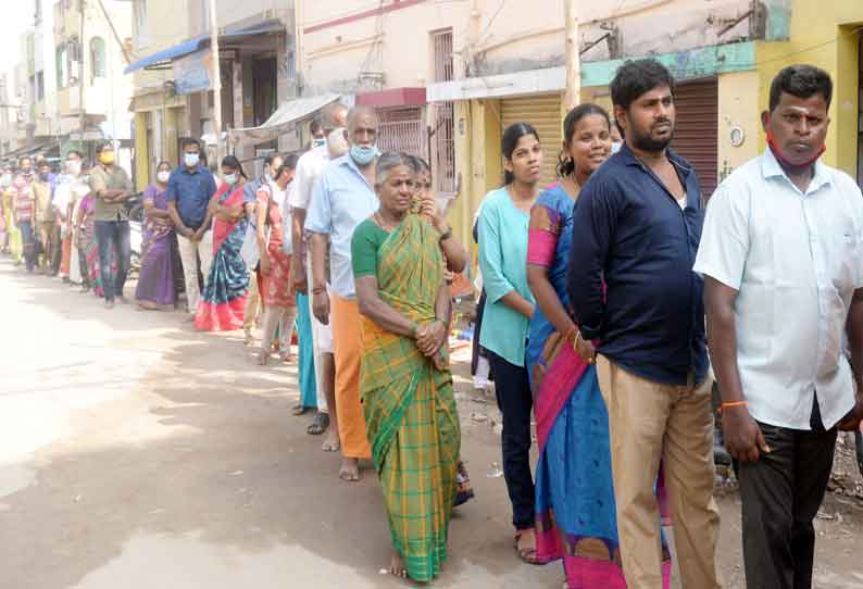 அனுமன் ஜெயந்தி விழா: ஈரோடு ஆஞ்சநேயர் கோவில்களில் சிறப்பு வழிபாடு- திரளான பக்தர்கள் தரிசனம்