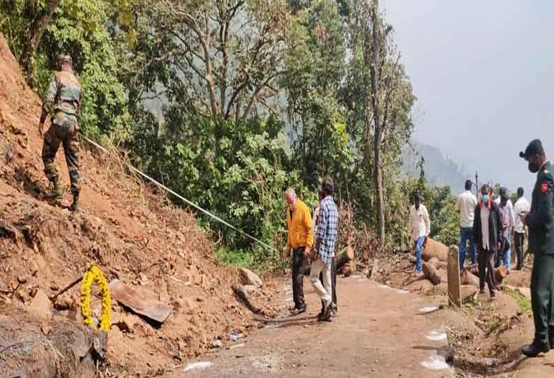 நினைவுத்தூண் அமைக்க ராணுவ அதிகாரிகள் ஆய்வு