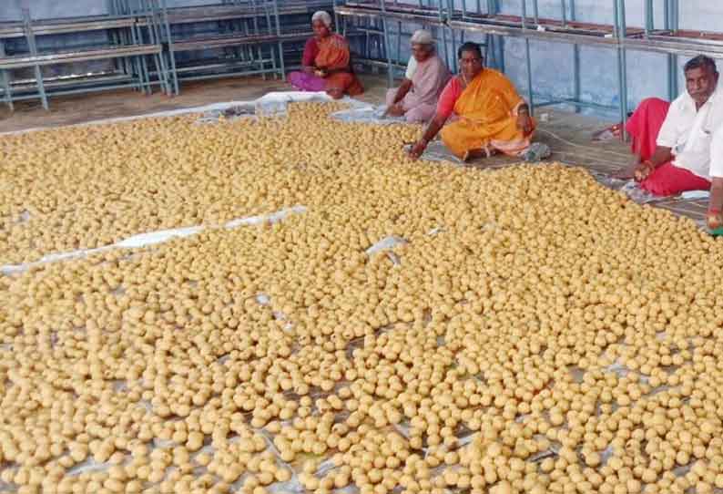 பள்ளிபாளையம் ஆதிகேசவ பெருமாள் கோவிலில் நாளை வைகுண்ட ஏகாதசி விழா