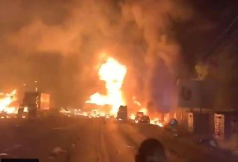 அபுதாபி விமான நிலையத்தில் டிரோன் மூலம் வெடிகுண்டு தாக்குதல்