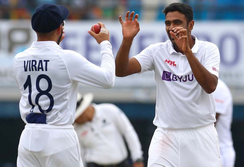 கபில் தேவ் சாதனை முறியடிப்பு; டெஸ்ட் கிரிக்கெட்டில் ரவிச்சந்திரன் அஸ்வின் புதிய மைல்கல்