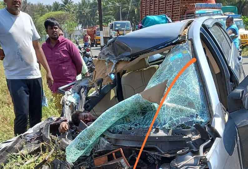 பழனி அருகே கார்-பஸ் மோதல்; பிளஸ்-2 மாணவர் பலி