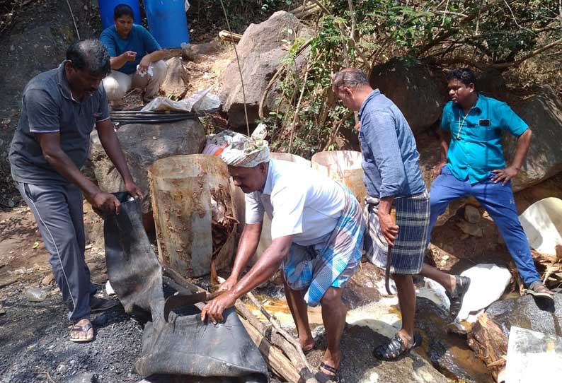 2 ஆயிரம் லிட்டர் சாராய ஊறல் அழிப்பு