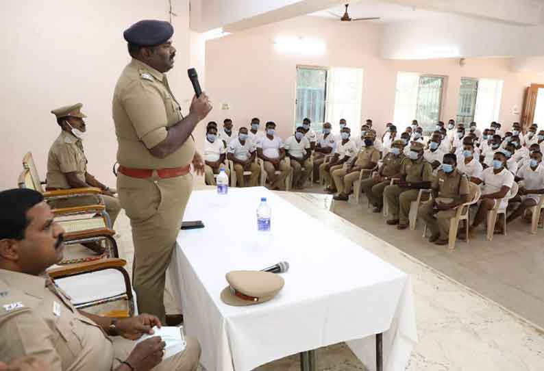 தர்மபுரியில் புதிய போலீஸ்காரர்களுக்கு பயிற்சி போலீஸ் சூப்பிரண்டு கலைச்செல்வன் தொடங்கி வைத்தார்