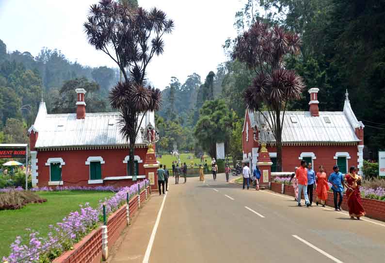 ஊட்டிக்கு வெளிநாட்டு சுற்றுலா பயணிகள் வருகை குறைந்தது