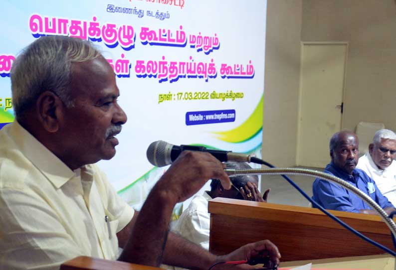 முட்டை விலை சரிவால் 2 மாதங்களில் கோழிப்பண்ணையாளர்களுக்கு ரூ.300 கோடி நஷ்டம் மார்க்கெட்டிங் சொசைட்டி தலைவர் தகவல்