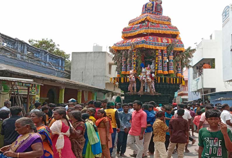 கழுகுமலை கழுகாசலமூர்த்தி கோவிலில் வியாழக்கிழமை தேரோட்டம்