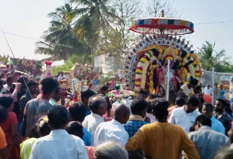 அங்காளம்மன் கோவிலில் மயானக்கொள்ளை திருவிழா