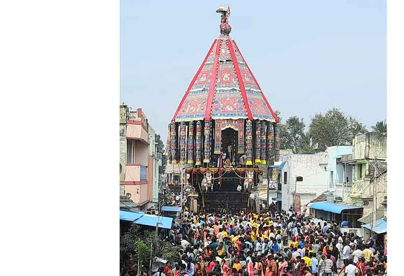 லால்குடி சப்தரிஷீஸ்வரர் கோவில் பங்குனி தேரோட்டம்