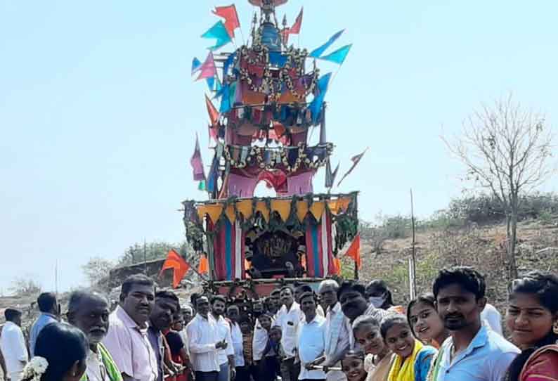 தேன்கனிக்கோட்டையில் லட்சுமி நரசிம்மசாமி கோவில் தேர்த்திருவிழா