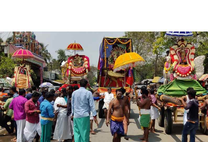 பங்குனி உத்திரத்தையொட்டி அஸ்திரதேவருக்கு தீர்த்தவாரி