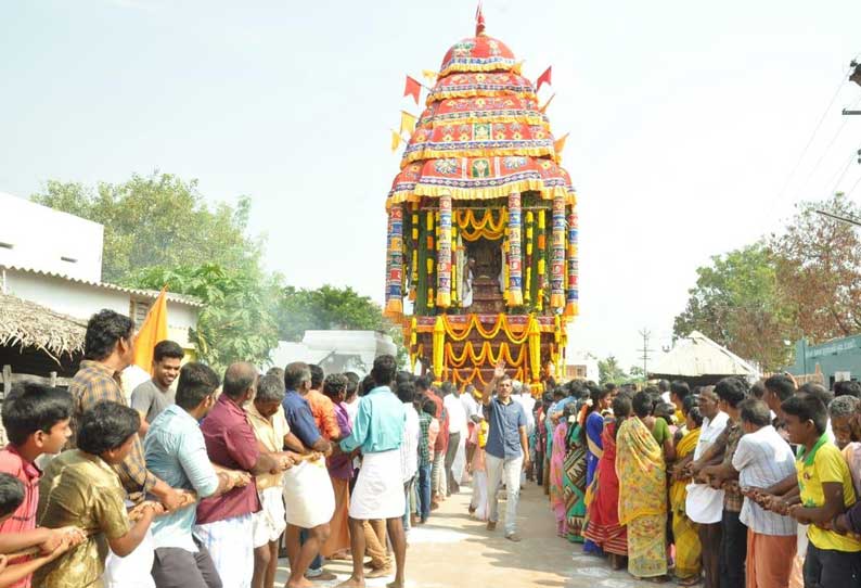 புளியங்குடி பாலசுப்பிரமணிய சாமி கோவில் பங்குனி உத்திர தேரோட்டம்