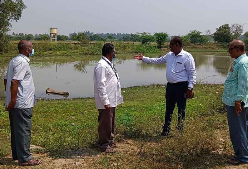 சாலை சீரமைப்பு, குளங்கள் தூர்வாரும் பணி