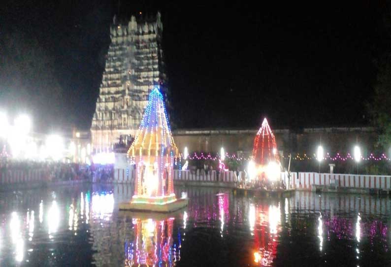 அம்பை கைலாசநாதர் கோவில் தெப்ப திருவிழா