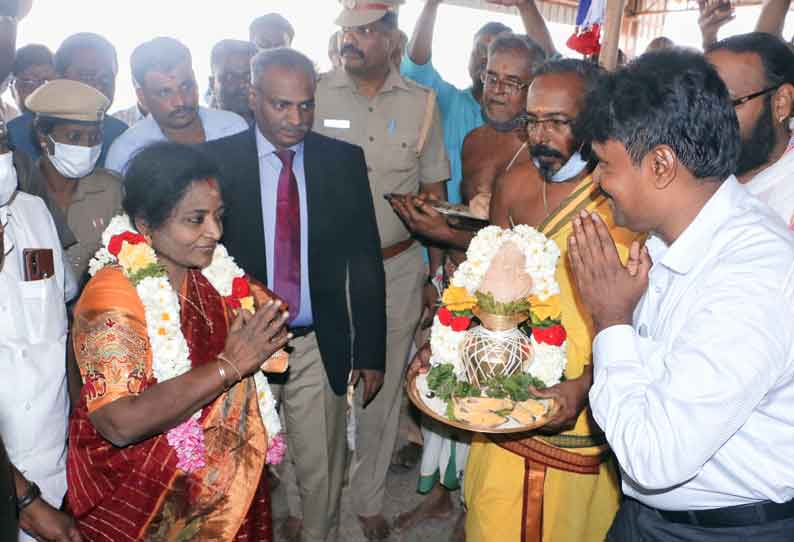 உக்ரைனில் இருந்து மாணவர்களை மீட்டது போன்று மீனவ சகோதரர்களை மீட்க வெளியுறவுத்துறை நடவடிக்கை. புதுச்சேரி கவர்னர் தமிழிசை சவுந்தரராஜன் பேட்டி