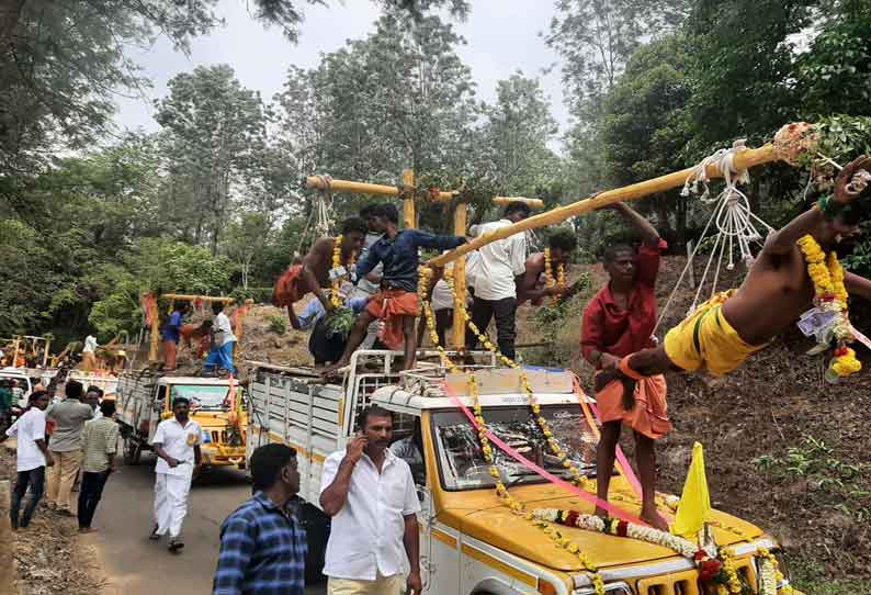 ஓவேலி செந்தூர் முருகன் கோவில் விழாவில் பறவை காவடி எடுத்து பக்தர்கள் நேர்த்திக்கடன்