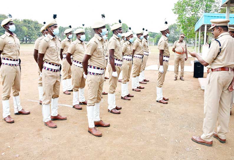 ஊர்க்காவல்படை வீரர்களுக்கான அடிப்படை பயிற்சிகள் நிறைவு