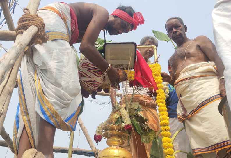 கலவை அருகே திருநீலகண்டேஸ்வரர் கோவில்  கும்பாபிஷேகம்