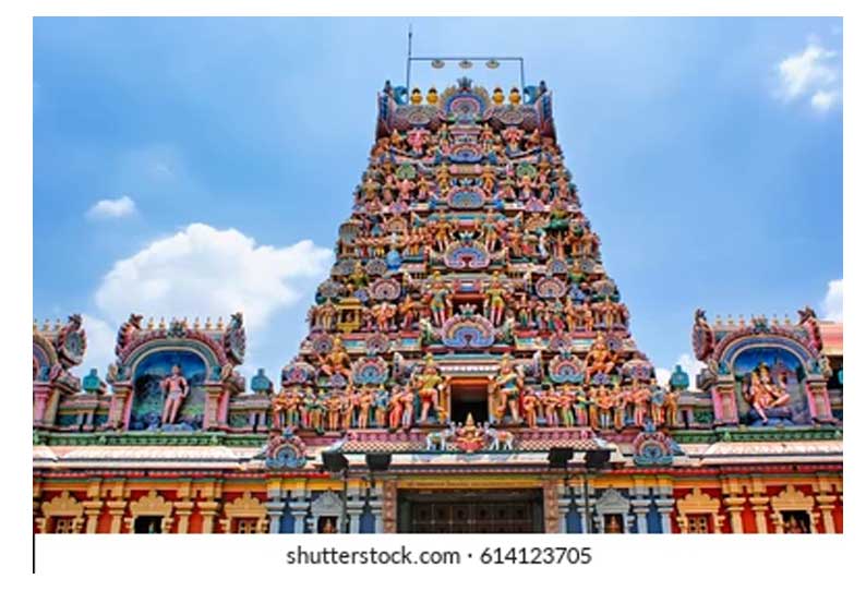 கர்நாடகத்தில், கோவில்களில் இந்து அல்லாதவர்கள் கடை வைக்க தொடரும் எதிர்ப்பு