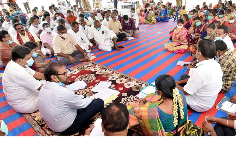 பாரூர் ஊராட்சியில் இளம்வயது திருமணங்களை முற்றிலுமாக தடுக்க வேண்டும் கிராம சபை கூட்டத்தில் கலெக்டர் அறிவுரை