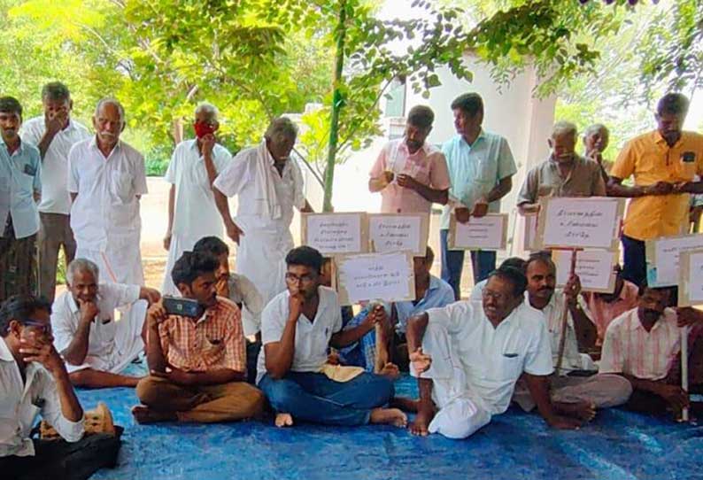 கோக்கலை கிராமசபை கூட்டத்தில் பொதுமக்கள் காத்திருப்பு போராட்டத்தால் பரபரப்பு தாசில்தார் பேச்சுவார்த்தை