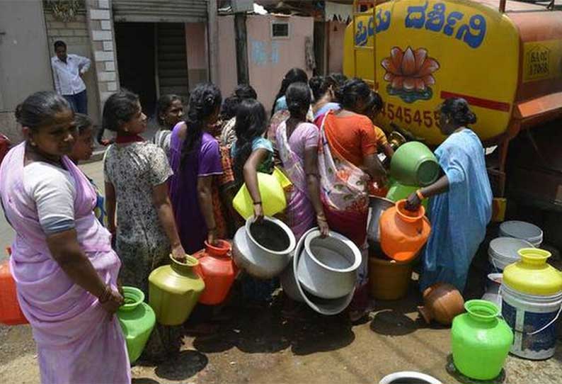 பெங்களூருவில், தலை தூக்கும் தண்ணீர் தட்டுப்பாடு; அதிக விலைக்கு விற்கப்படும் அவலநிலை