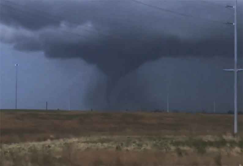 Tornado in Kansas kills at least 3 in US The hurricane that rocked