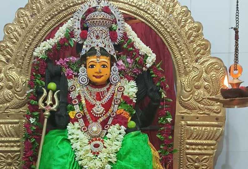 வெண்ணந்தூர் மாரியம்மன் கோவிலில் நந்தா விளக்கு பூஜை