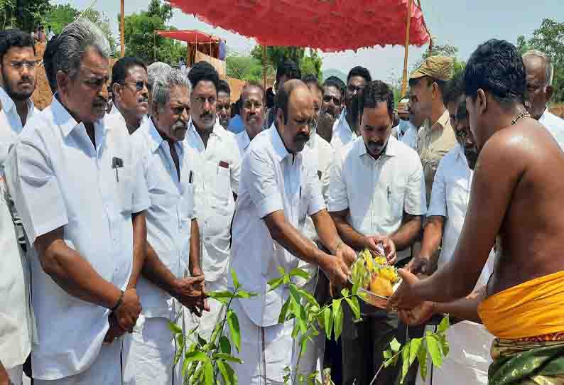 கிருங்காகோட்டை பாலாற்றின் குறுக்கே ரூ.5 கோடியில் தடுப்பணை; அமைச்சர் பெரிய கருப்பன் தலைமையில் அடிக்கல் நாட்டு விழா