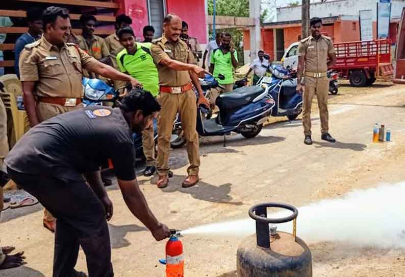 தீத்தடுப்பு குறித்த செயல்விளக்கம்