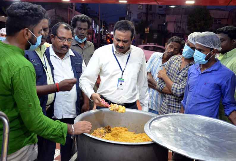 நாமக்கல்லில் செயற்கை வண்ணம் சேர்க்கப்பட்ட 12 கிலோ இறைச்சி பறிமுதல் உணவு பாதுகாப்பு துறை அதிகாரிகள் நடவடிக்கை