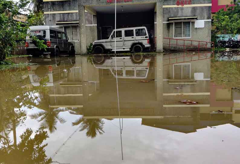 1 மணி நேரம் மழை கொட்டித்தீர்த்தது