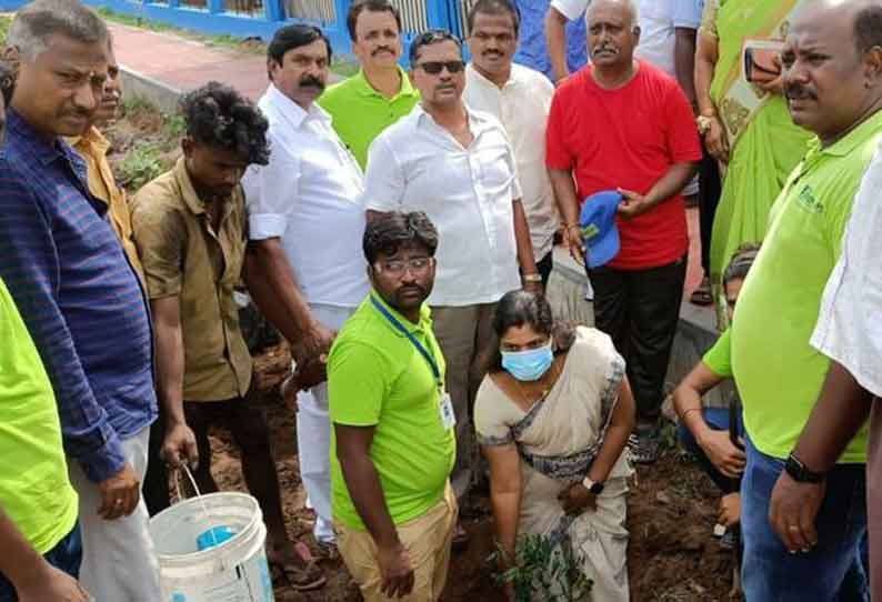 200 மரக்கன்றுகள் நடும் நிகழ்ச்சி