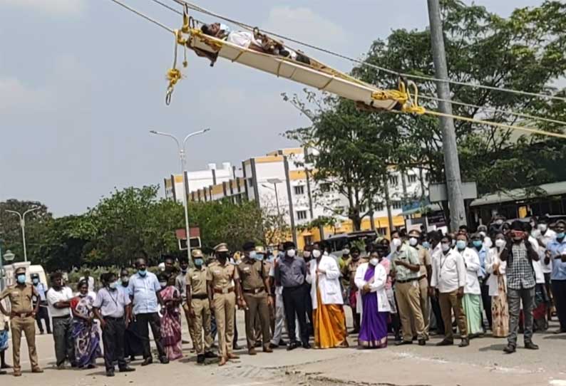 விழுப்புரம் அரசு மருத்துவக் கல்லூரியில்  பேரிடர் கால மீட்பு விழிப்புணர்வு ஒத்திகை நிகழ்ச்சி கலெக்டர் போலீஸ் சூப்பிரண்டு பங்கேற்பு