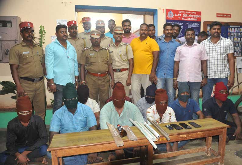 மரக்காணம் வாலிபர் கொலையில் 3 ரவுடிகள் உள்பட 9 பேர் கைது