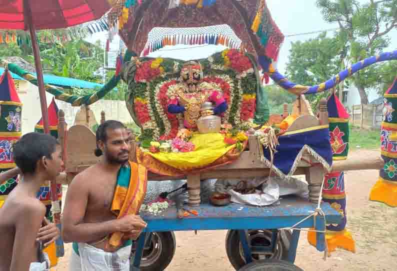 வரதராஜ பெருமாள் கோவிலில் வெண்ணைத்தாழி உற்சவம்