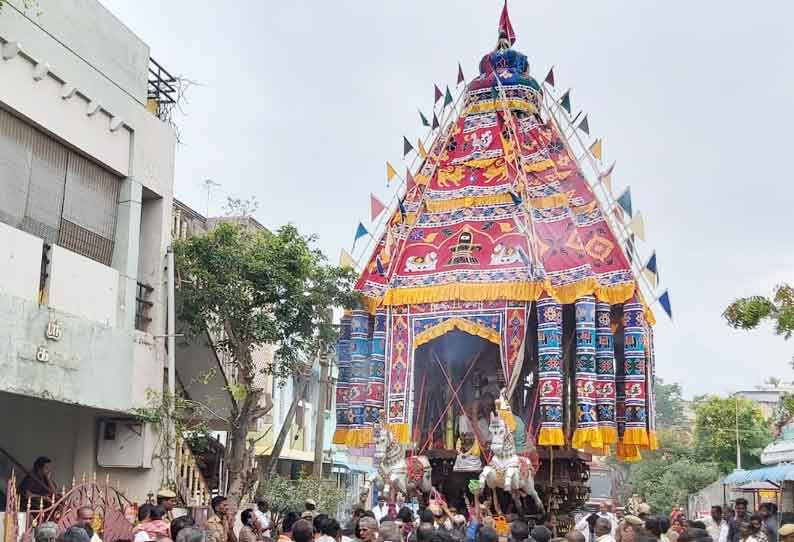 நாகை சட்டைநாதர் கோவில் தேரோட்டம்